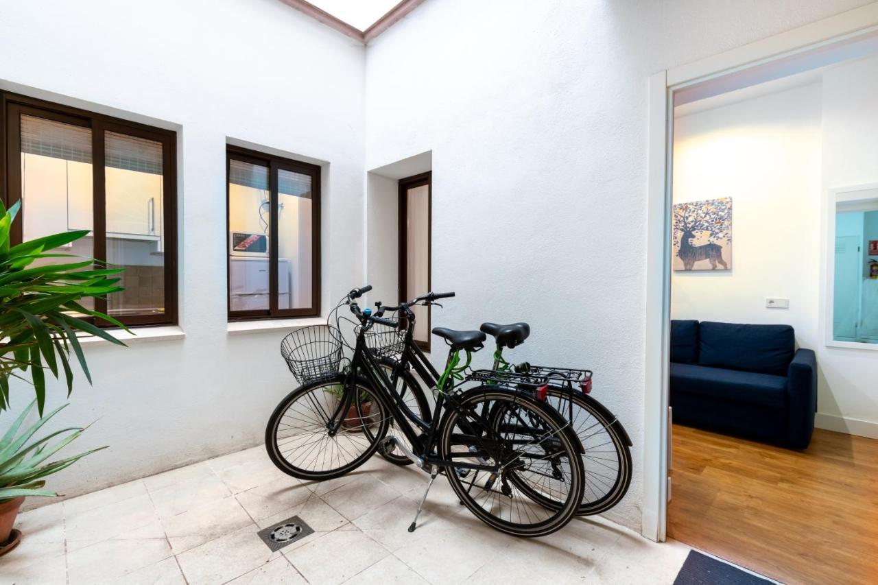 Holi-Rent Gonzalez Cuadrado Daire Sevilla Dış mekan fotoğraf