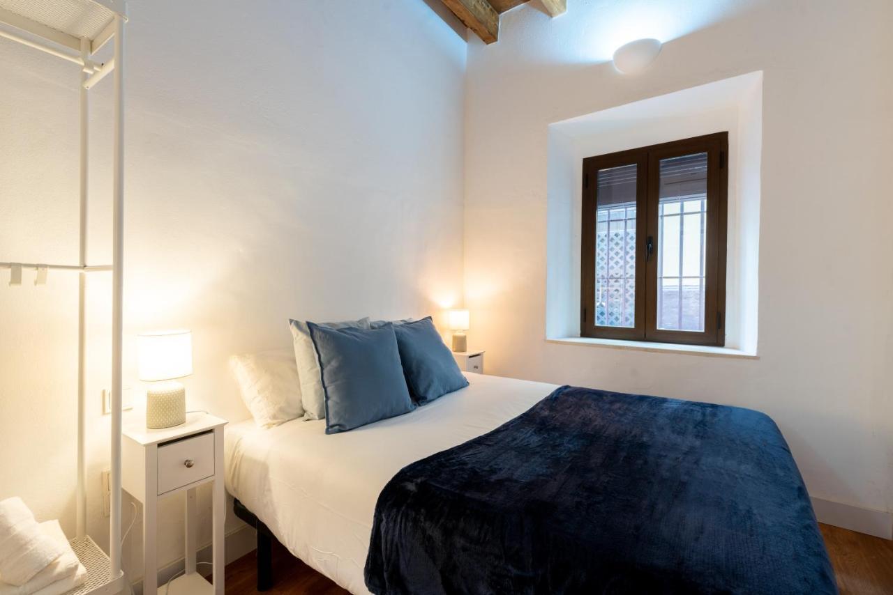 Holi-Rent Gonzalez Cuadrado Daire Sevilla Dış mekan fotoğraf
